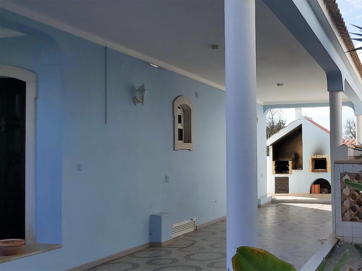 Margot: Grande Moradia Com Piscina Olhao