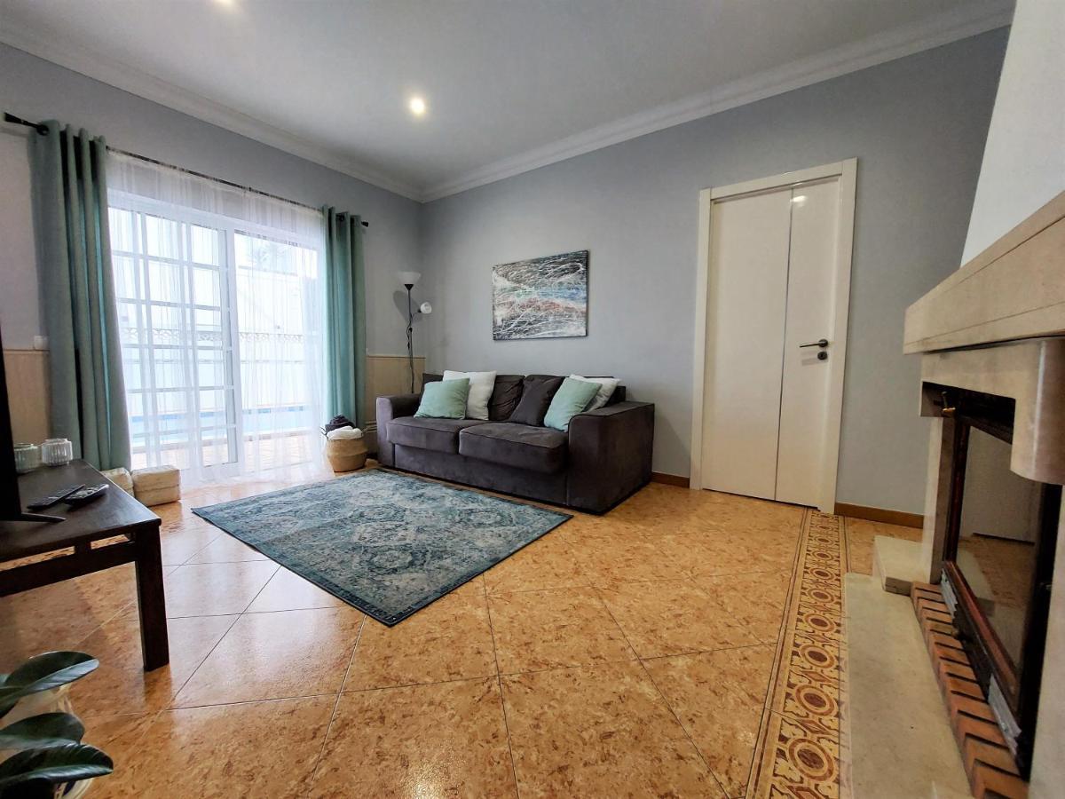 Villa Margot: Grande Moradia Com Piscina