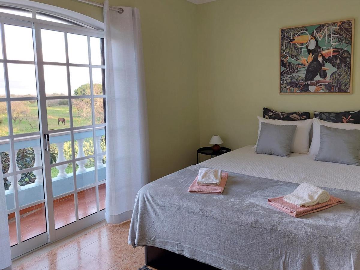 Villa Margot: Grande Moradia Com Piscina Olhao
