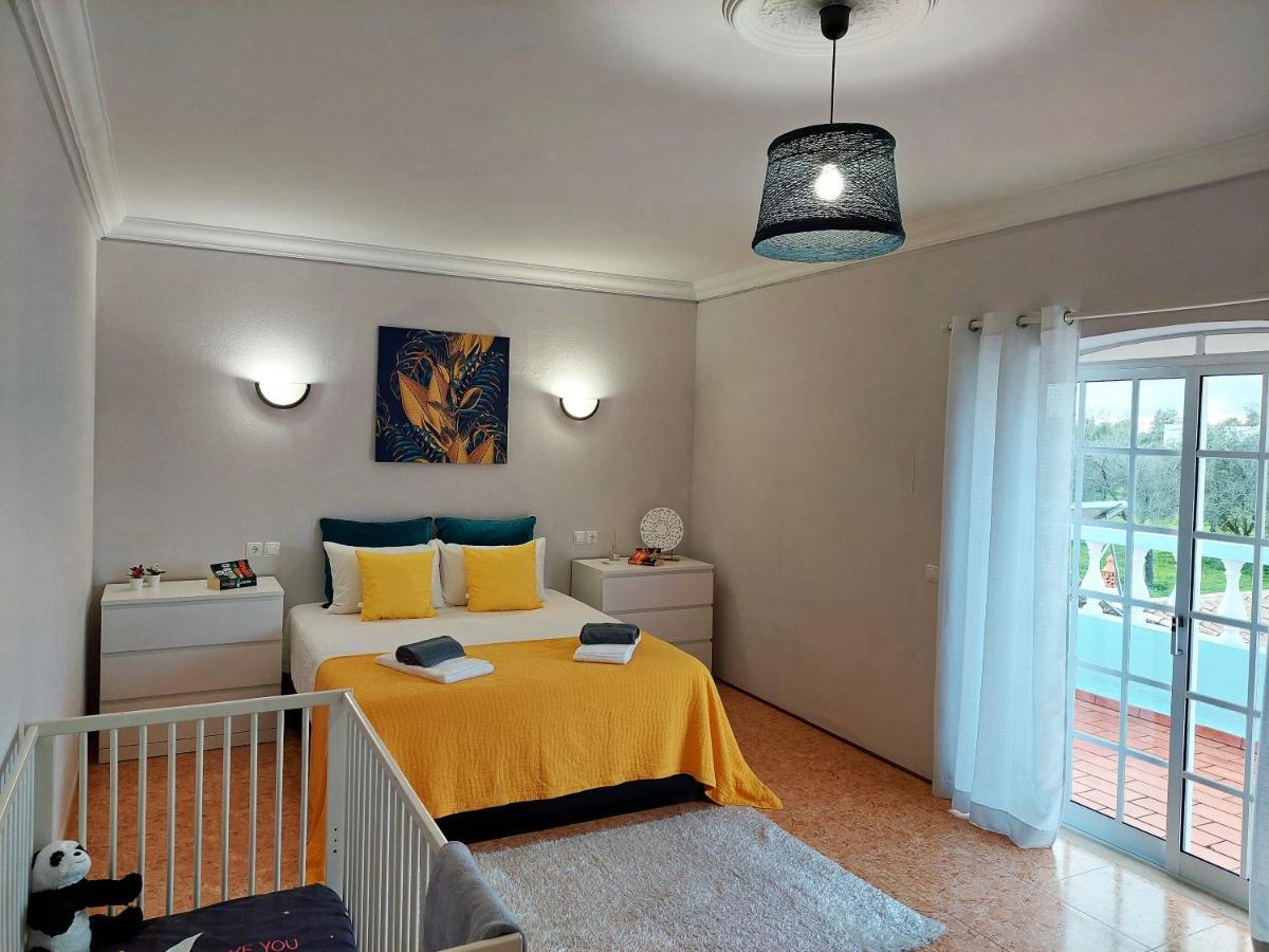 Margot: Grande Moradia Com Piscina Villa *