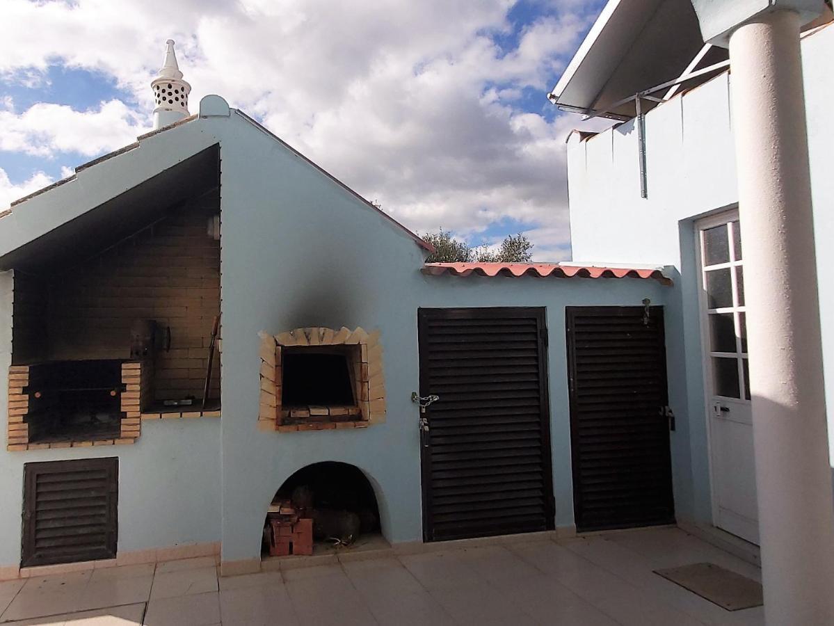 Margot: Grande Moradia Com Piscina Villa *