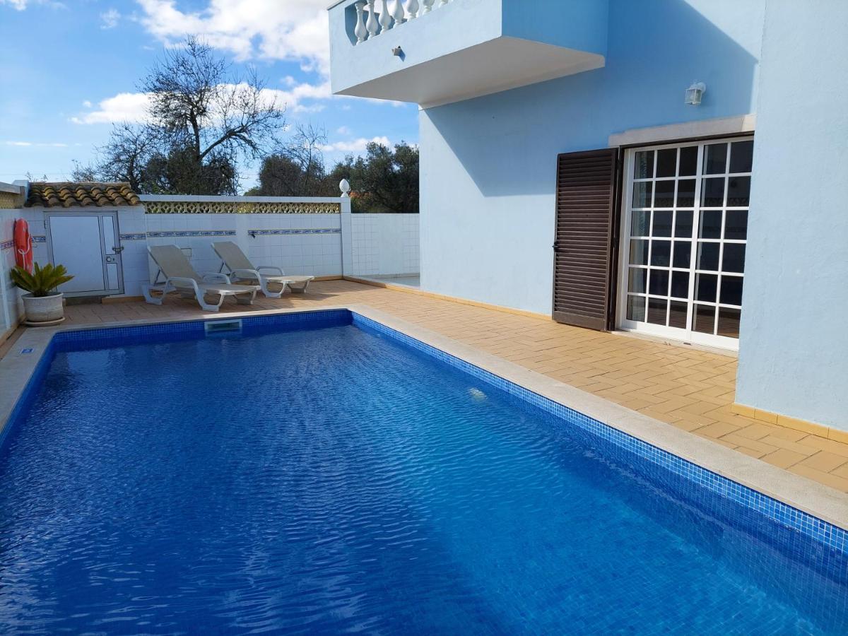 Margot: Grande Moradia Com Piscina Villa