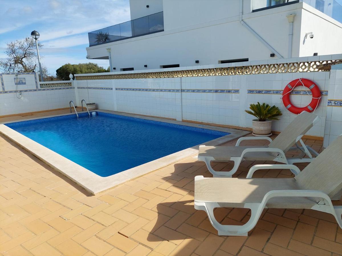 Villa Margot: Grande Moradia Com Piscina Olhao