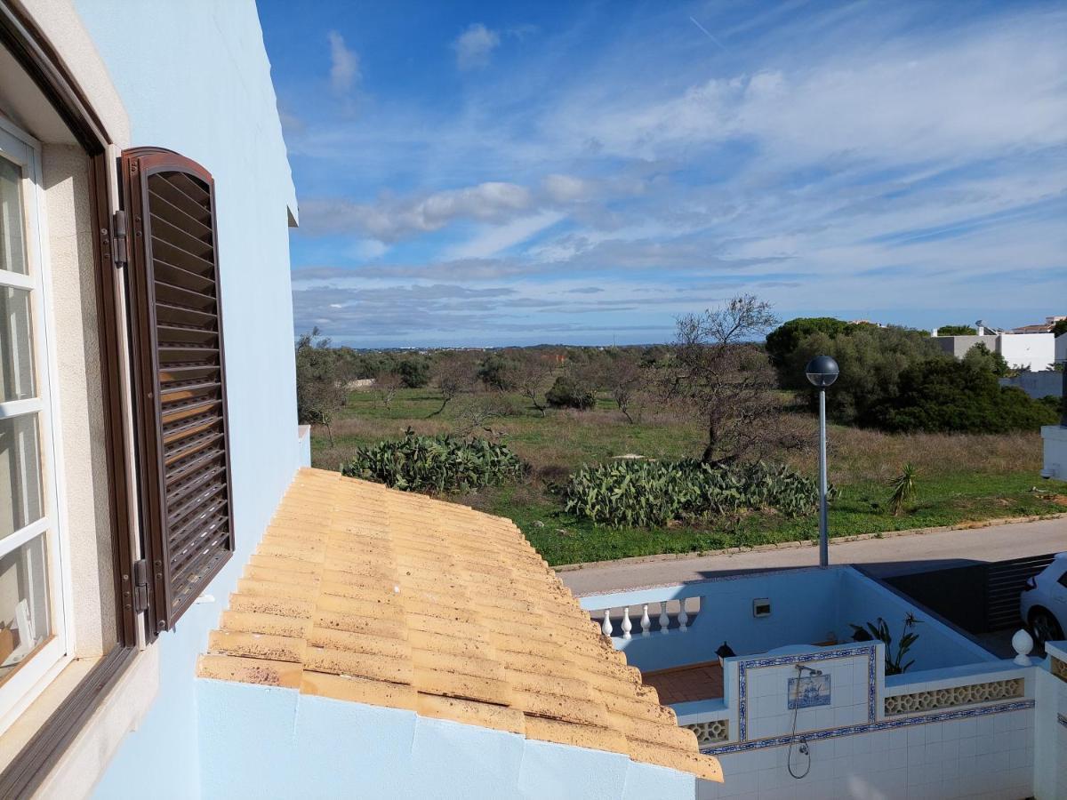 Margot: Grande Moradia Com Piscina Villa